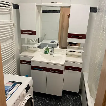 90 M2 In Apartamento *