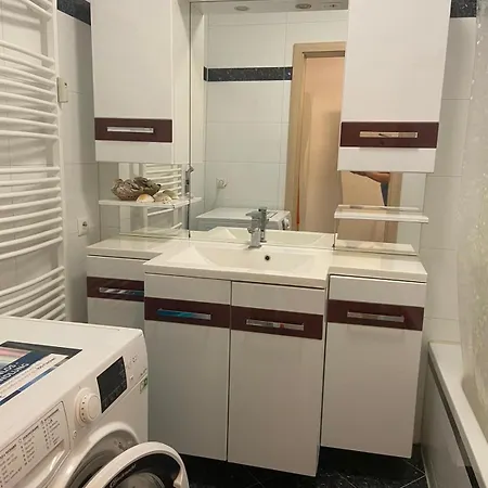 Apartamento 90 M2 In *